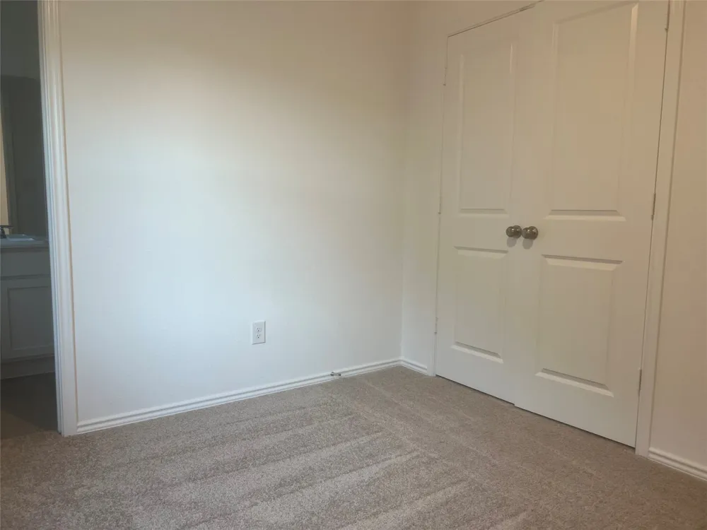 539 Avre Loop Kyle, TX 78640