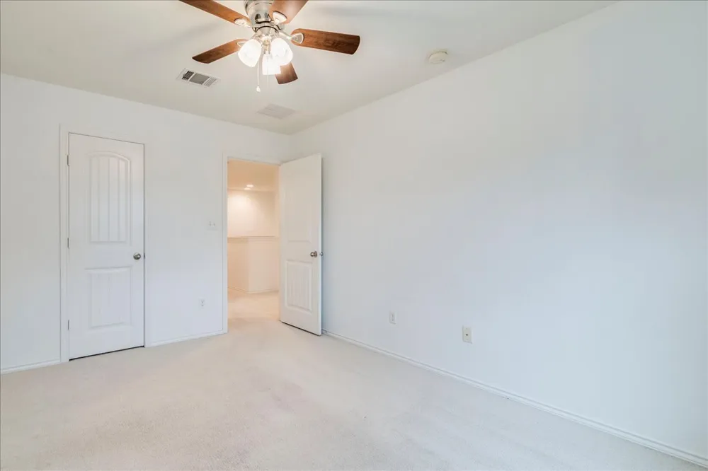 401 Waterleaf Boulevard Kyle, TX 78640