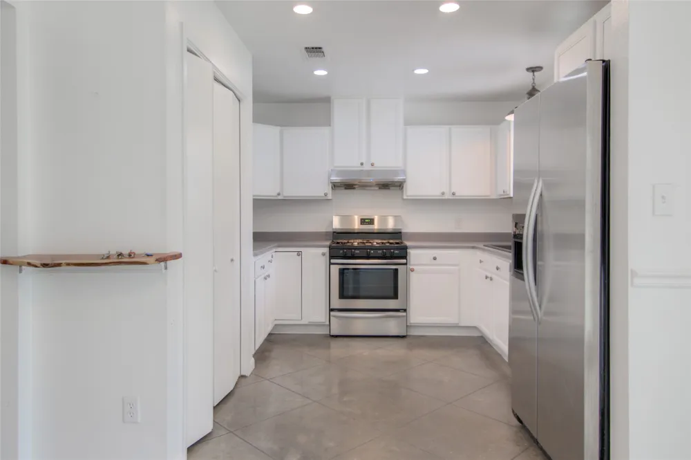 1400 Lazy Creek Lane Blanco, TX 78606