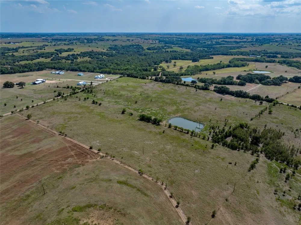 4 Guenther Road La Grange, TX 78945