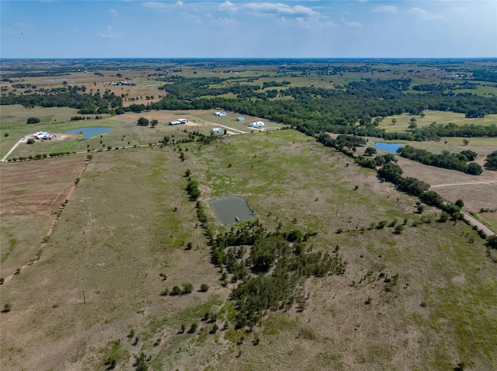 4 Guenther Road La Grange, TX 78945