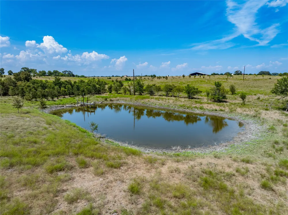 4 Guenther Road La Grange, TX 78945