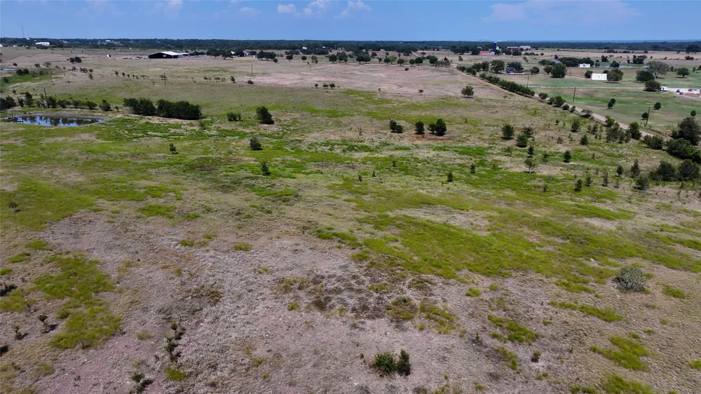 4 Guenther Road La Grange, TX 78945