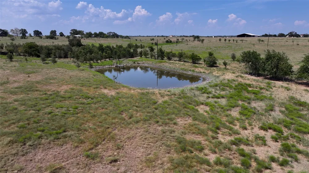 4 Guenther Road La Grange, TX 78945