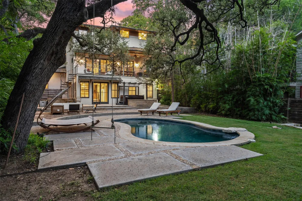 1907 McCall Road Austin, TX 78703