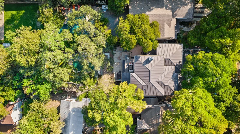 1907 McCall Road Austin, TX 78703