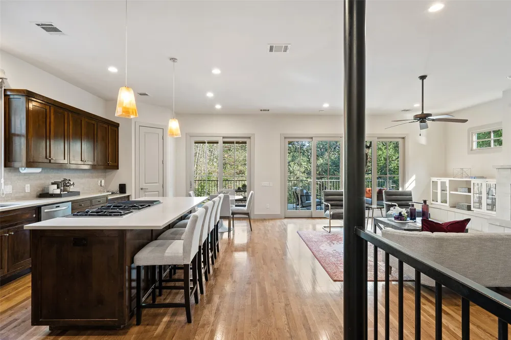 1907 McCall Road Austin, TX 78703