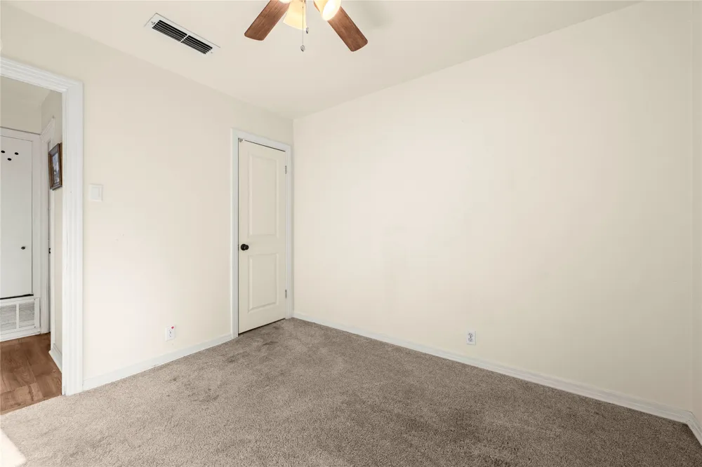 140 E 15th Avenue Belton, TX 76513