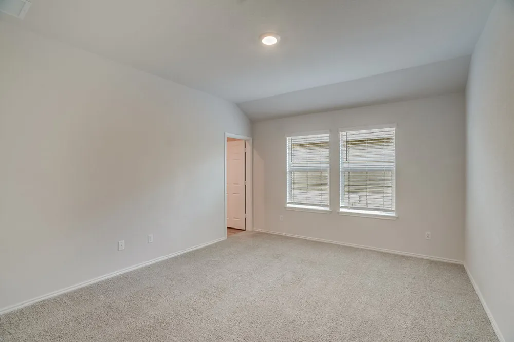 521 Anconia Court Jarrell, TX 76537