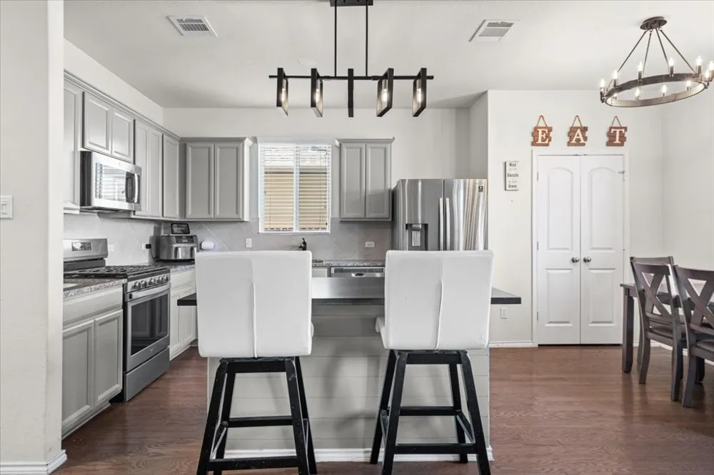 404 Perryville Loop Liberty Hill, TX 78642