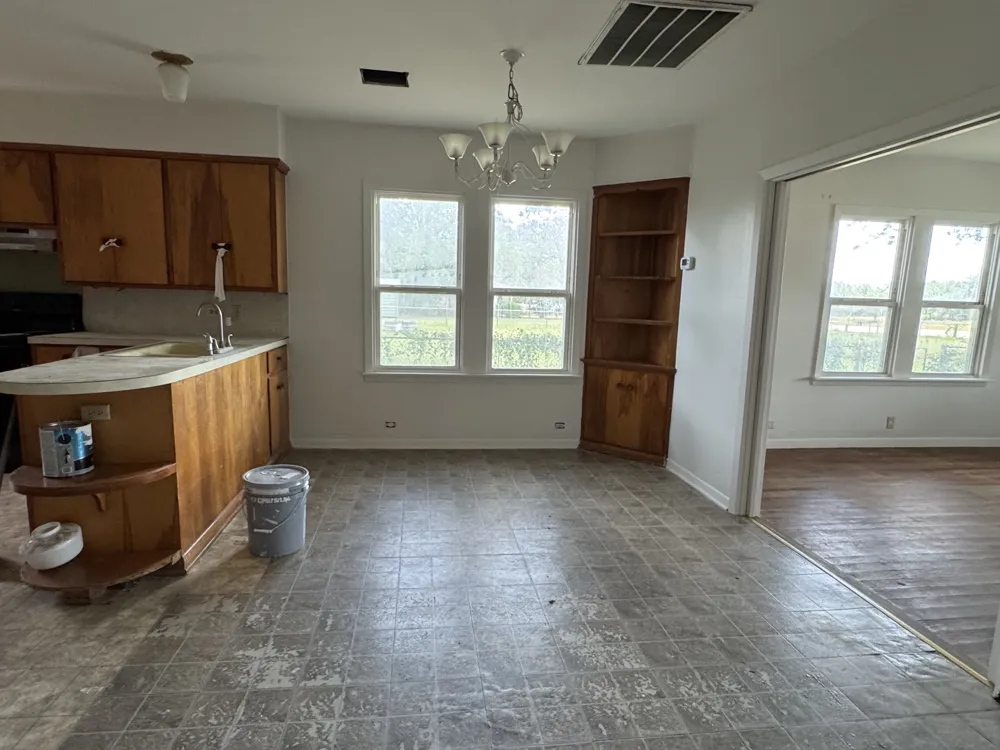 2443 East Old State Highway 71 Highway La Grange, TX 78945