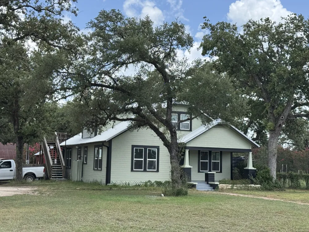 2443 East Old State Highway 71 Highway La Grange, TX 78945
