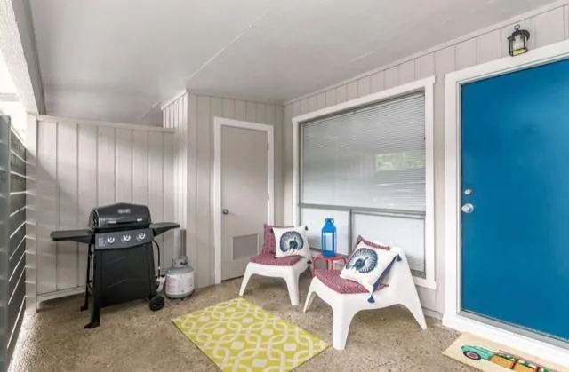 1200 Mariposa Drive #2 Austin, TX 78704