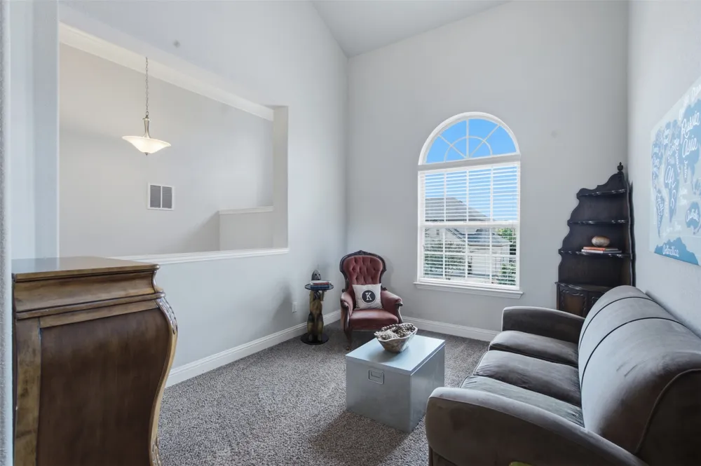 324 Stoney Point Road Austin, TX 78737