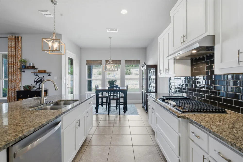 324 Stoney Point Road Austin, TX 78737