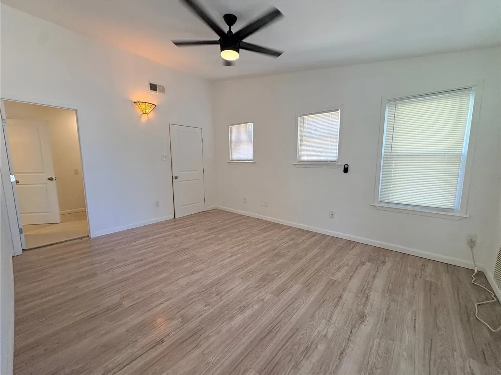 1509 O'Reilly Court #B Austin, TX 78734