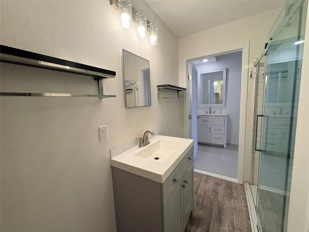 1509 O'Reilly Court #B Austin, TX 78734