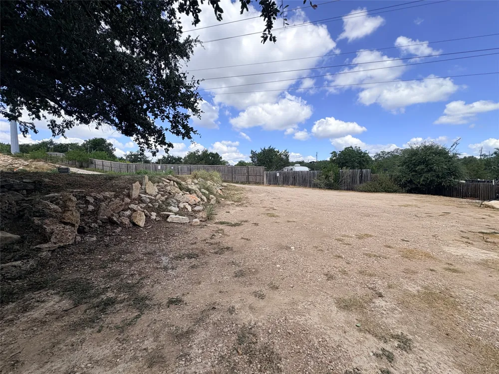 1509 O'Reilly Court #B Austin, TX 78734