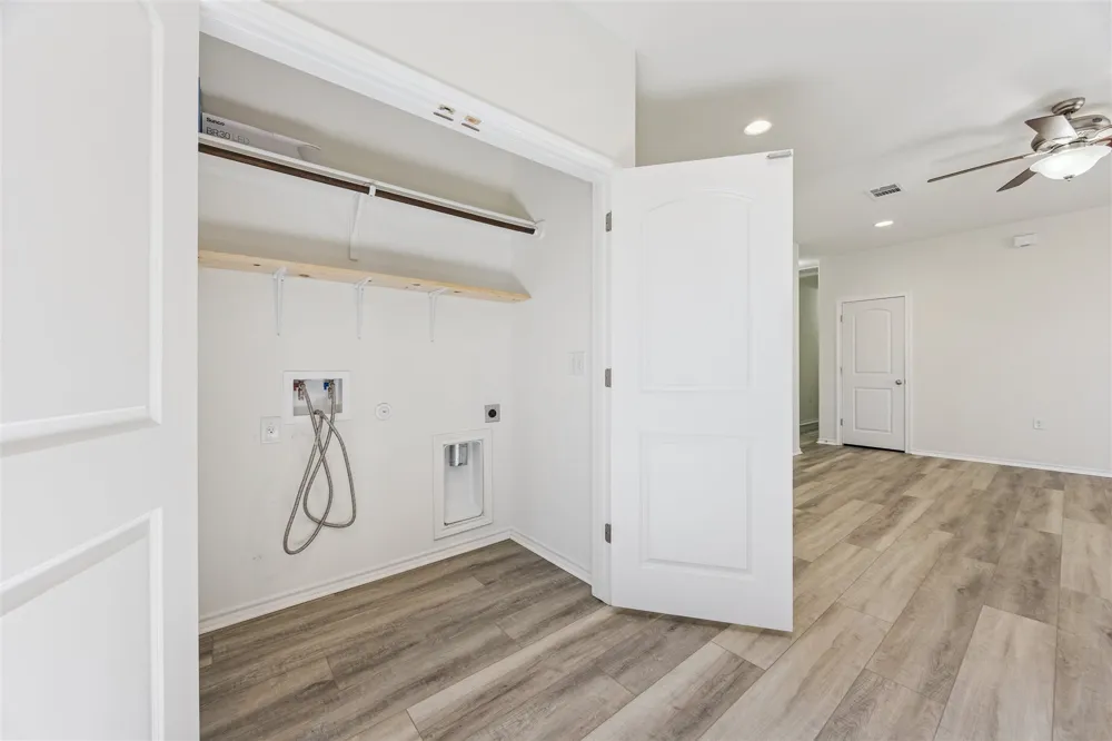 6401 Graymont Drive Austin, TX 78754