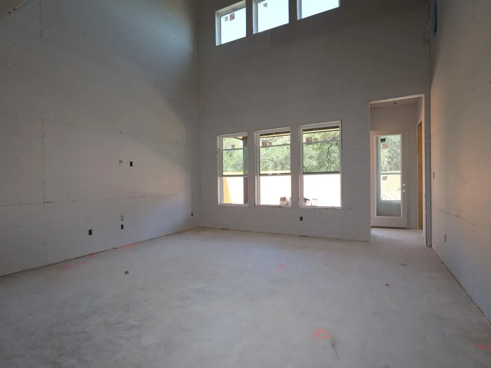 184 Bishop Wood Road Dripping Springs, TX 78620