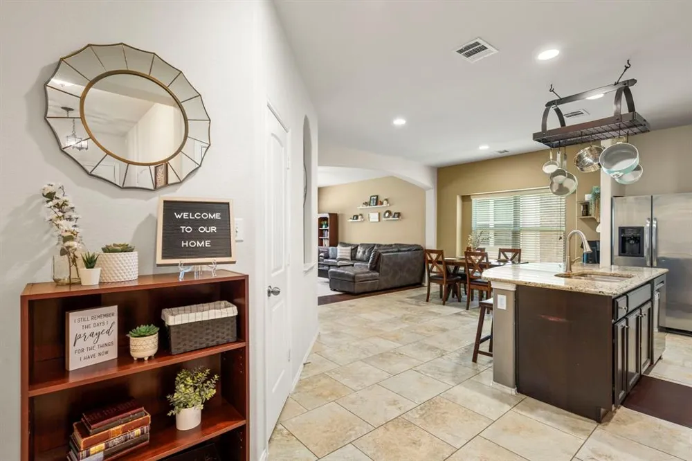 325 Vermilion Marble Trail Buda, TX 78610