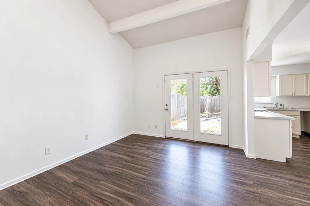 9412 Teasdale Terrace #B Austin, TX 78753