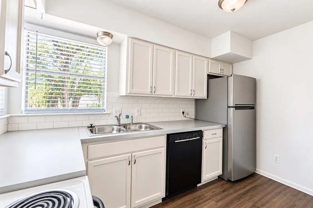 9412 Teasdale Terrace #B Austin, TX 78753