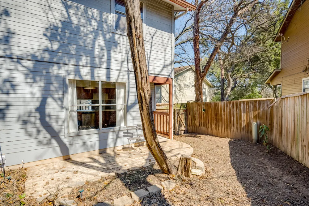 1703 Waterloo Trail #A Austin, TX 78704