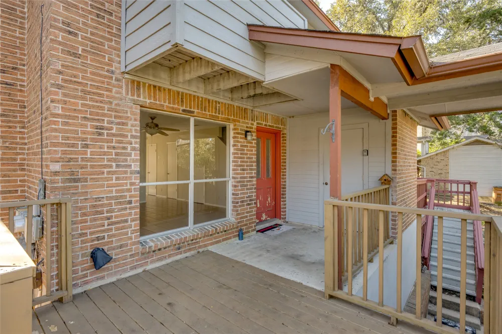 1703 Waterloo Trail #A Austin, TX 78704