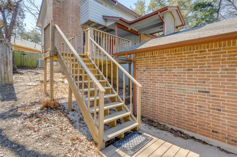 1703 Waterloo Trail #A Austin, TX 78704