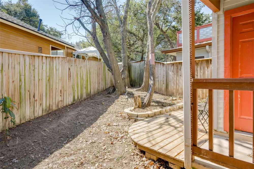 1703 Waterloo Trail #A Austin, TX 78704