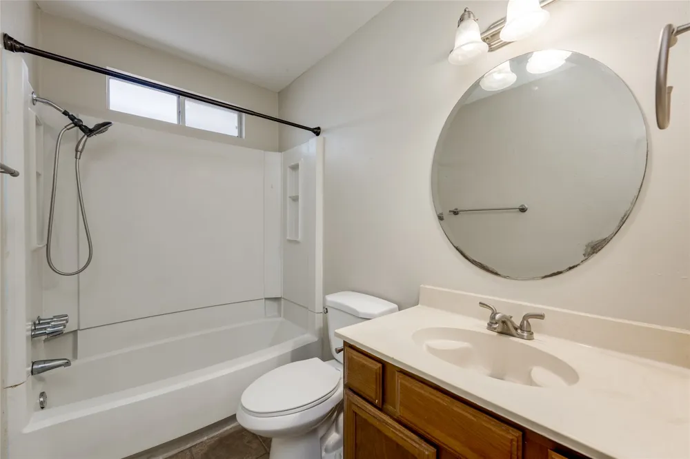 1703 Waterloo Trail #A Austin, TX 78704