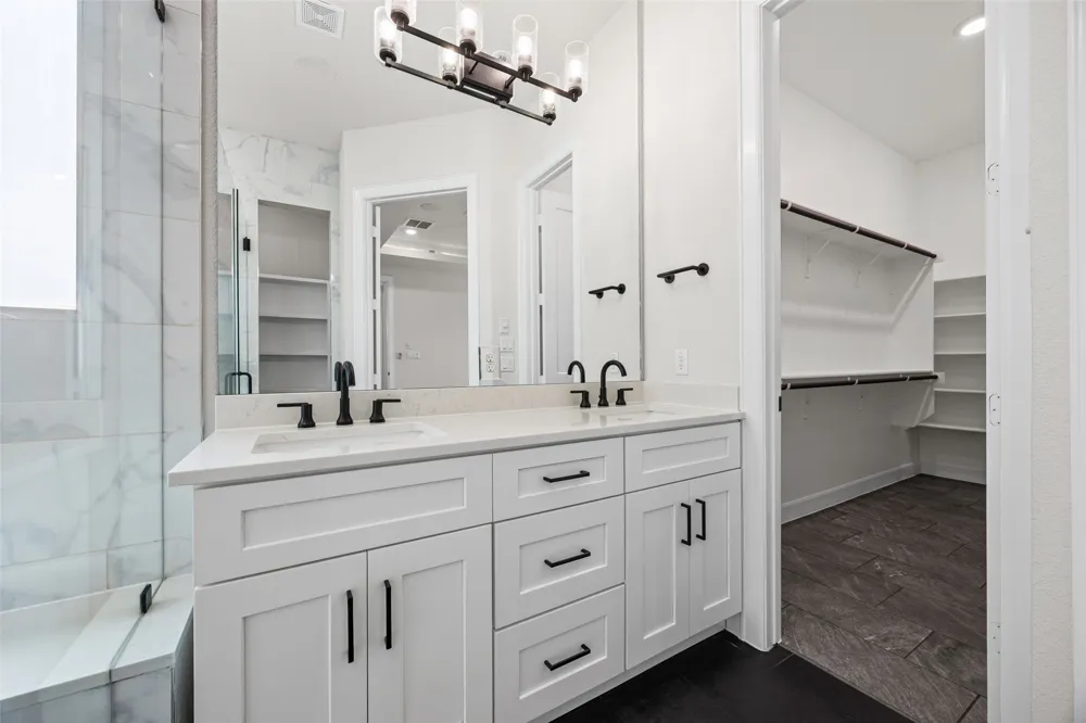 140 Caterpillar Lane Georgetown, TX 78628