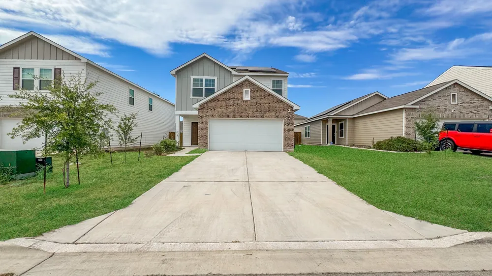 337 Line of Fire Way Jarrell, TX 76537