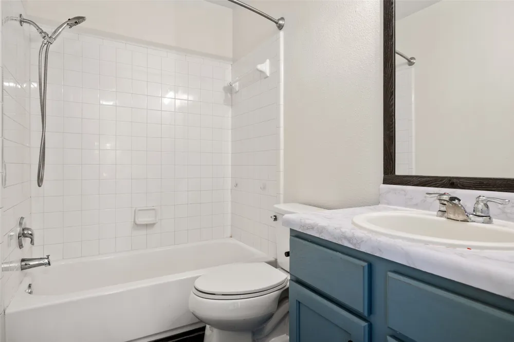 3304 Captain Ladd Court Round Rock, TX 78665