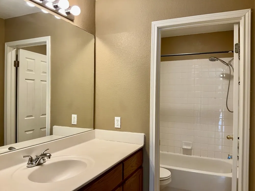 8605 Talyne Chaise Circle #A Austin, TX 78729