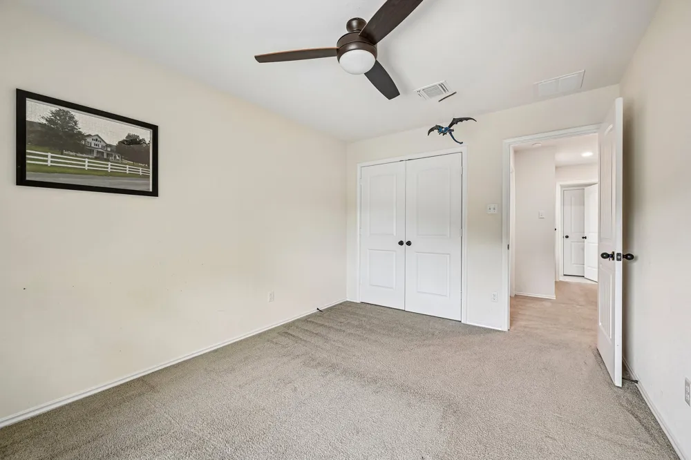 4002 Kings Canyon Drive Taylor, TX 76574