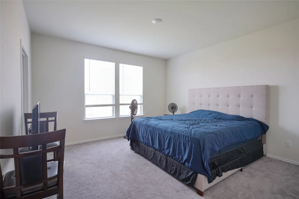 545 Tree Nut Loop Buda, TX 78610