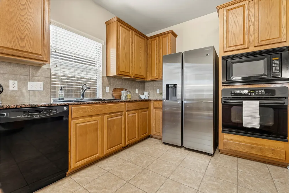 11512 Shadow Creek Drive Manor, TX 78653