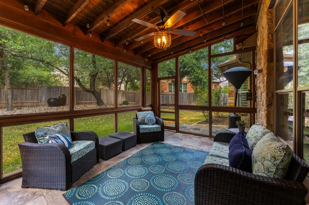 12025 Montclair Bend Austin, TX 78732