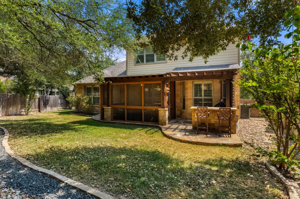 12025 Montclair Bend Austin, TX 78732