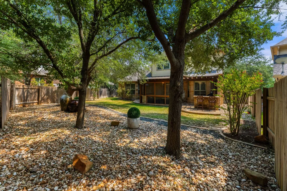 12025 Montclair Bend Austin, TX 78732