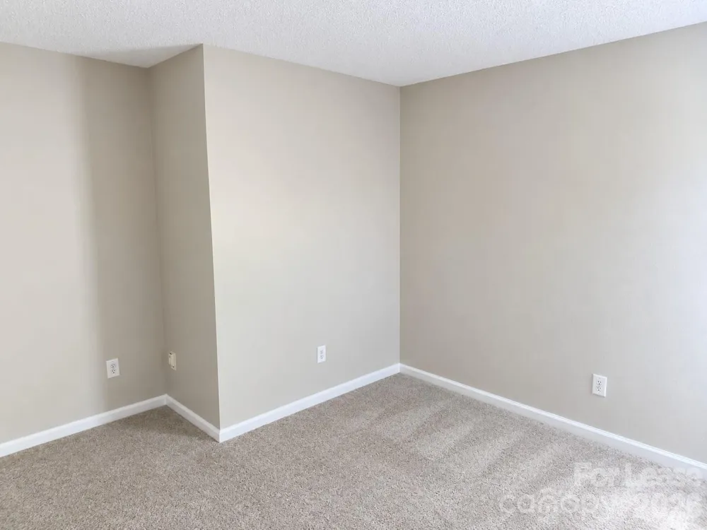 6126 Patric Alan Court Charlotte, NC 28216