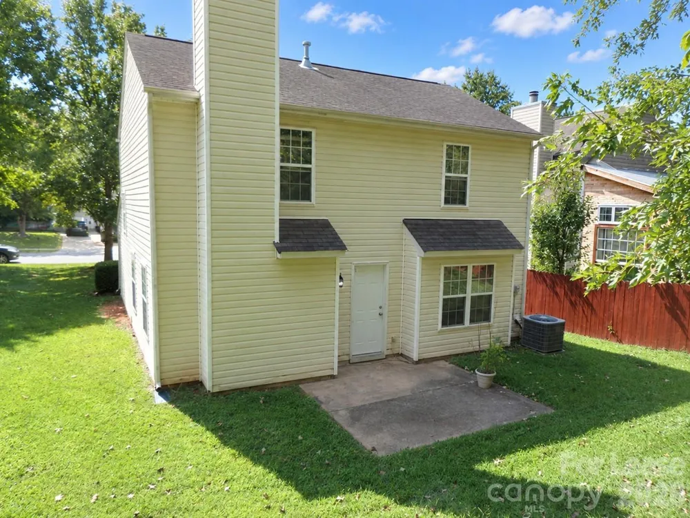 6126 Patric Alan Court Charlotte, NC 28216