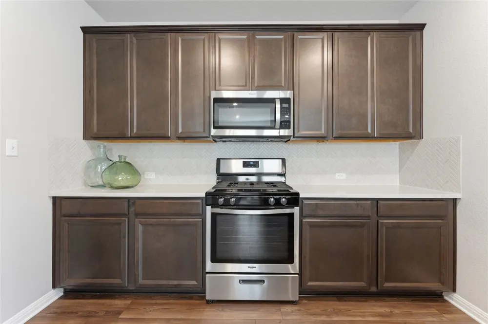917 Lone Peak Way Dripping Springs, TX 78620