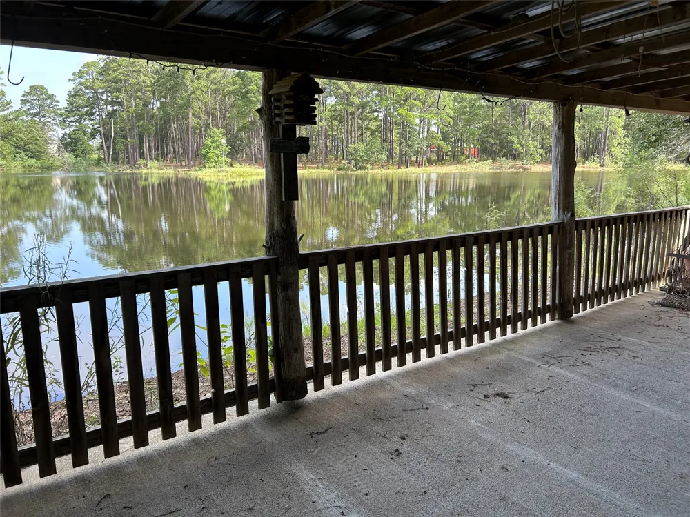 5455 Us-77 Highway La Grange, TX 78945