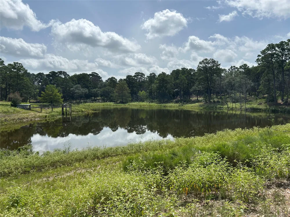 5455 Us-77 Highway La Grange, TX 78945