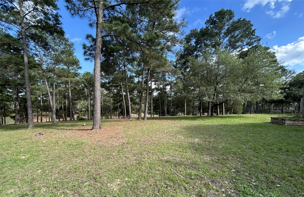 5455 Us-77 Highway La Grange, TX 78945