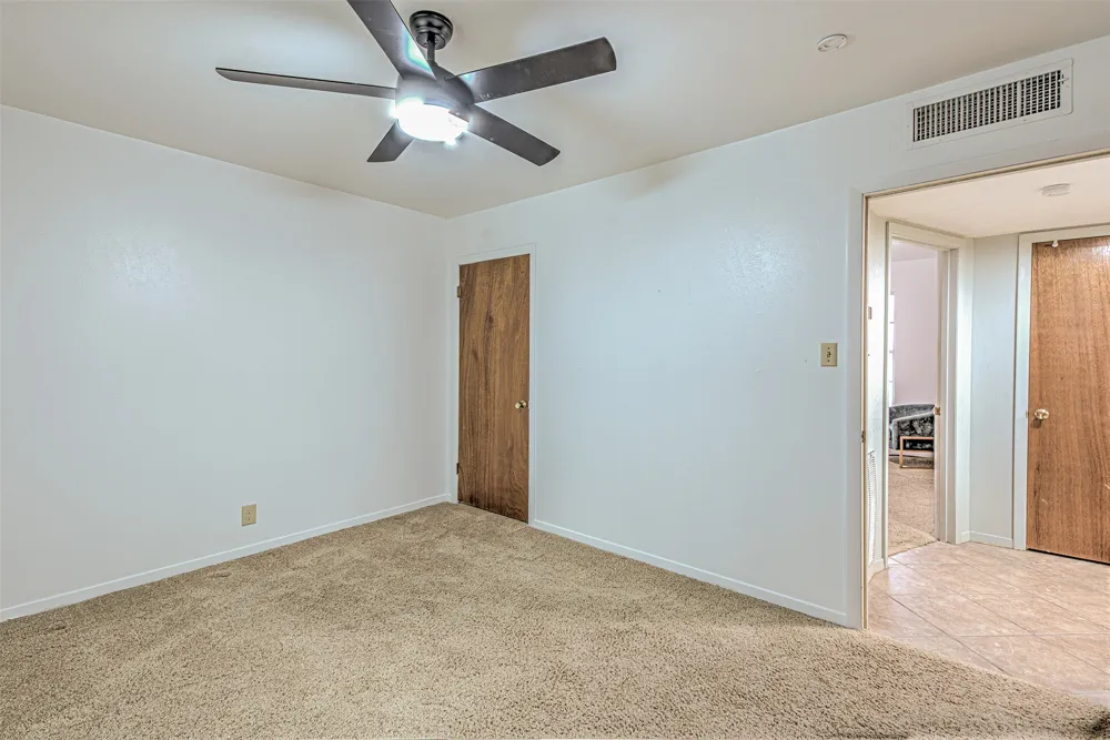 5304 Bedford Kingsland, TX 78639