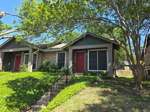 1015 E Yager Lane #172